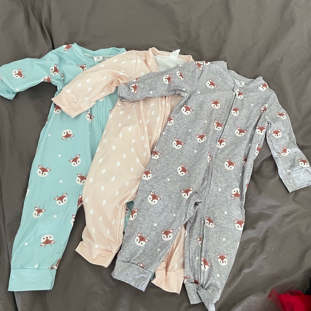 Set of baby pajamas